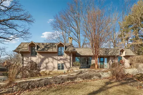 1000 56th St, Des Moines, IA 50311