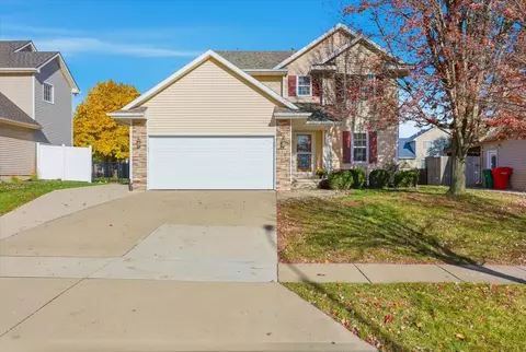 2929 SW Meadow Ridge Dr, Ankeny, IA 50023