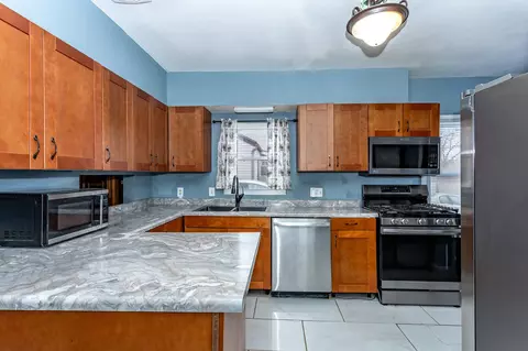 3122 Madison Ave, Des Moines, IA 50310