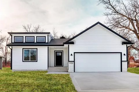 2390 Emma Ave, Des Moines, IA 50321