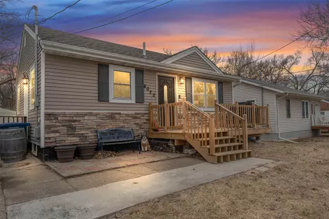 6022 SE 4th St, Des Moines, IA 50315