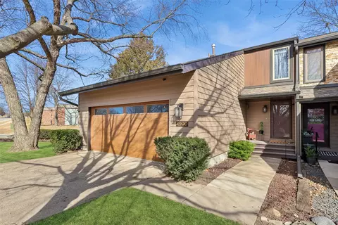 4900 W Park Dr, West Des Moines, IA 50266