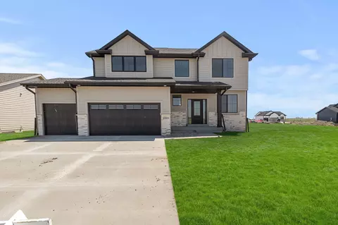 1003 SW Boulder Dr, Grimes, IA 50111