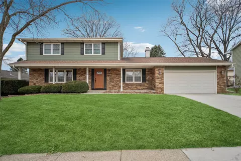 4108 74th St, Urbandale, IA 50322
