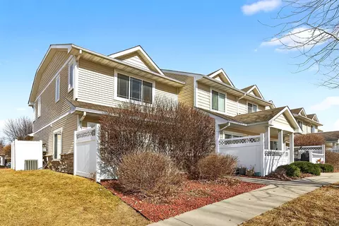 8601 Westown Pkwy #7101, West Des Moines, IA 50266