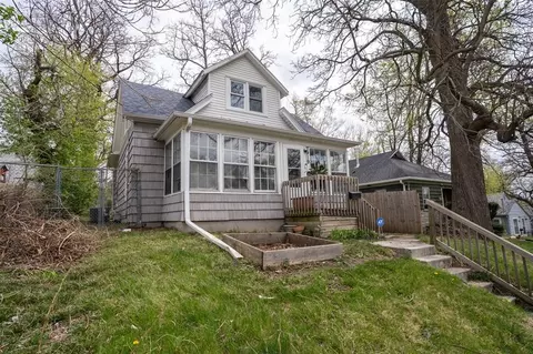 2919 1st St, Des Moines, IA 50313