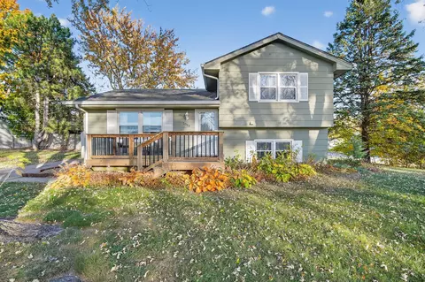 1014 Casady Dr, Norwalk, IA 50211