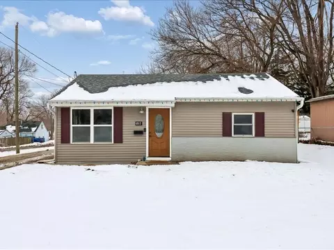 6912 SW 15th St, Des Moines, IA 50315