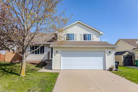 2522 SW 32nd St, Ankeny, IA 50023