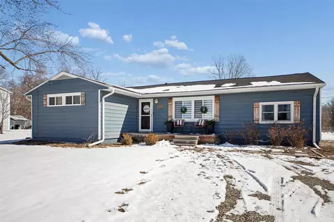 5425 NW 4th Ct, Des Moines, IA 50313