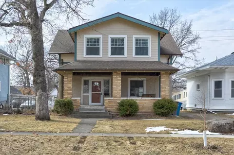 1712 23rd St, Des Moines, IA 50310