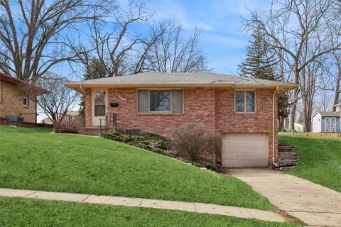3216 SE 3rd St, Des Moines, IA 50315