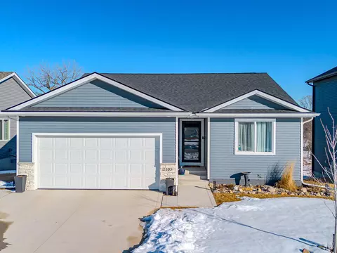 2103 26th Ave SW, Altoona, IA 50009