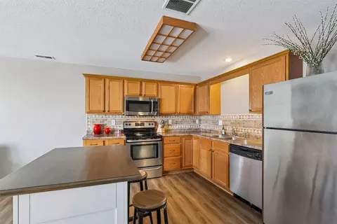 358 NE Sandalwood Dr, Waukee, IA 50263