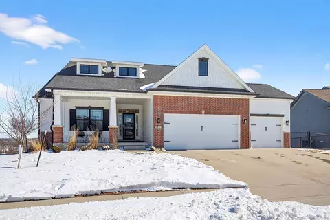 1411 S 5th St, Adel, IA 50003