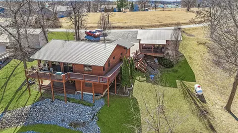 1258 Green Acres Dr, Ellston, IA 50074