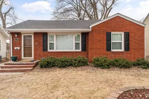 1628 55th St, Des Moines, IA 50310