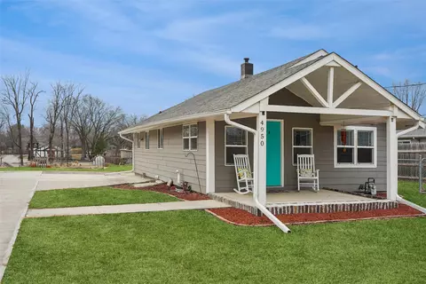 4950 NW 47th Ave, Des Moines, IA 50310