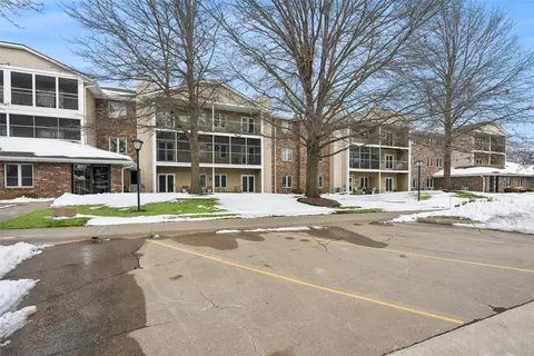 401 SE Delaware Ave #306, Ankeny, IA 50021