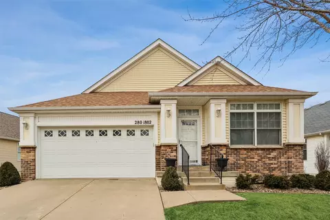 280 S 79th St #1802, West Des Moines, IA 50266