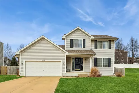 6131 Pommel Pl, West Des Moines, IA 50266