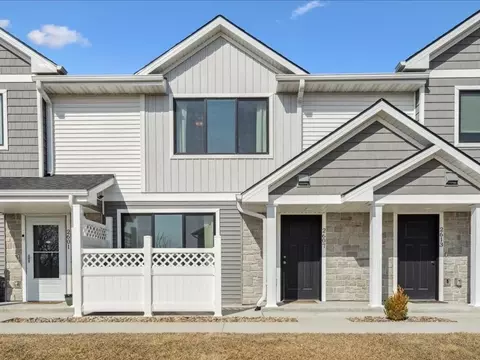 2607 SE Osier Ave, West Des Moines, IA 50265