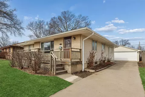 3309 Twana Dr, Des Moines, IA 50310