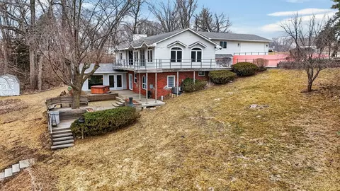 5205 Perry Pt, Panora, IA 50216