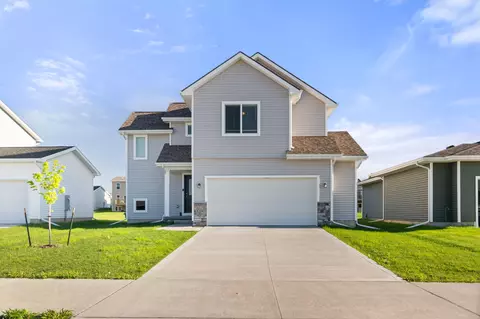 4319 NW 13th St, Ankeny, IA 50023