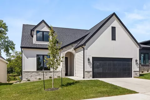 2642 SE Steele Dr, Waukee, IA 50263