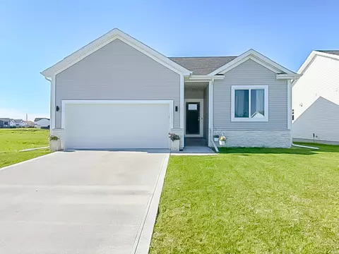 4213 NE 6th St, Ankeny, IA 50021