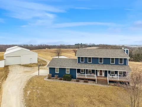 7399 78th Ave, Indianola, IA 50125