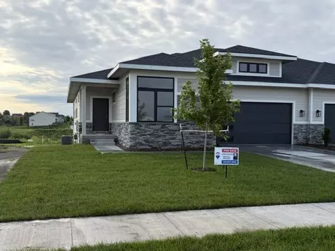 465 NW Prairie Rose Ln, Waukee, IA 50263