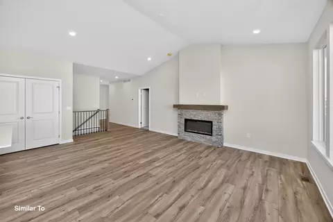 4003 SE 30th St, Ankeny, IA 50021