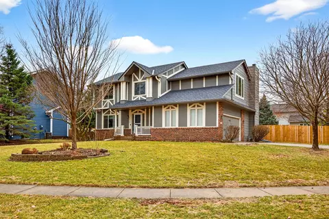 2230 NW 138th St, Clive, IA 50325