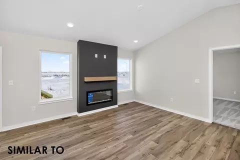 1560 Werthman Dr, Waukee, IA 50263