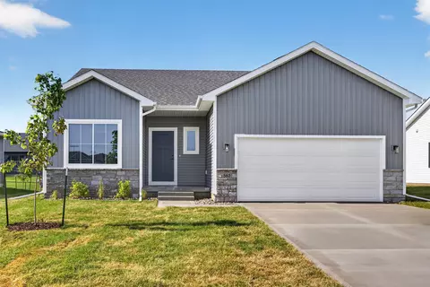 580 NW Atlas Ln, Waukee, IA 50263