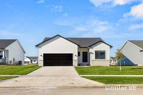 580 NW Atlas Ln, Waukee, IA 50263