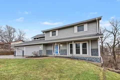 6187 SE 6th Ave, Pleasant Hill, IA 50327