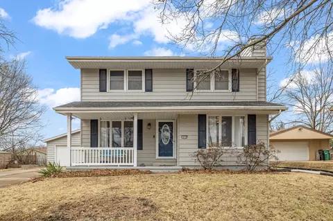 1015 Linden Dr, Norwalk, IA 50211