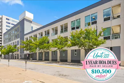 111 10th St #222, Des Moines, IA 50309