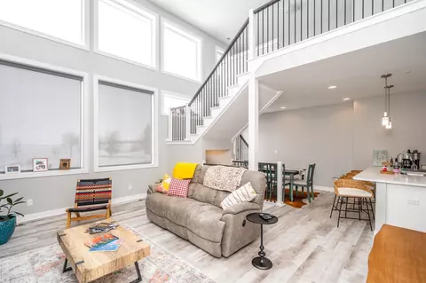 1516 NE Mocking Bird Ln, Grimes, IA 50111