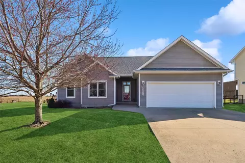 222 Oak Tree Dr, Winterset, IA 50273