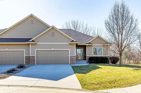 550 Legacy Ct #35, Norwalk, IA 50211