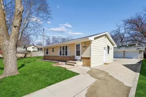 5401 SE 6th St, Des Moines, IA 50315