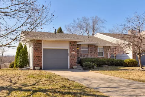 6132 Terrace Dr, Johnston, IA 50131