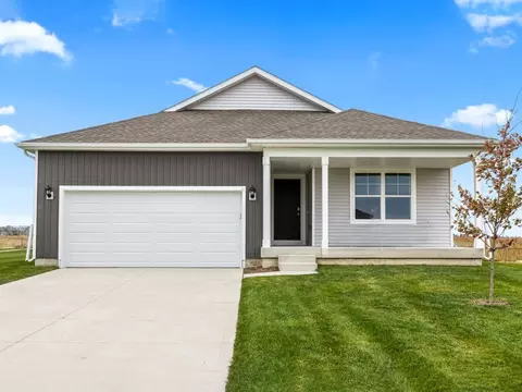 5814 NE Verona Dr, Ankeny, IA 50021