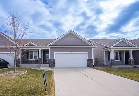 609 NE Maple St, Elkhart, IA 50073
