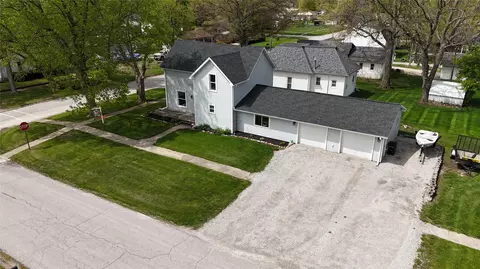 404 N Sherman St, Stuart, IA 50250