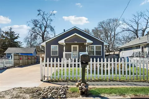 738 SE 26th Ct, Des Moines, IA 50317